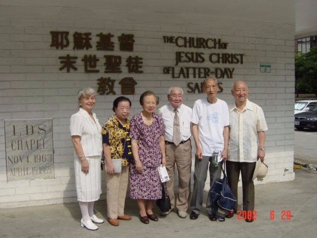 左起：覃譚淑惠，陳林淑良，梁吳懿雅，梁潤生，胡唯一，陳孟猶