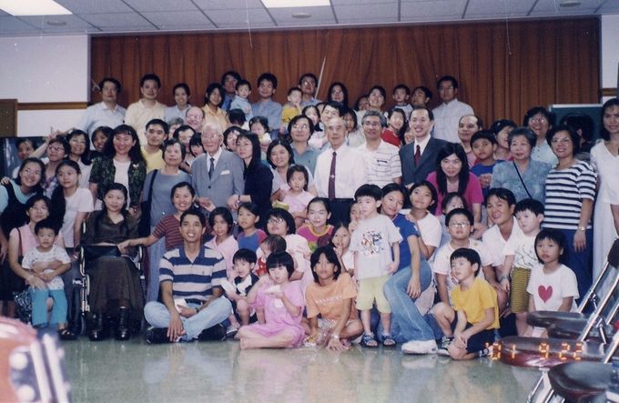 2001.9.22在北投教堂為黃伯伯慶生